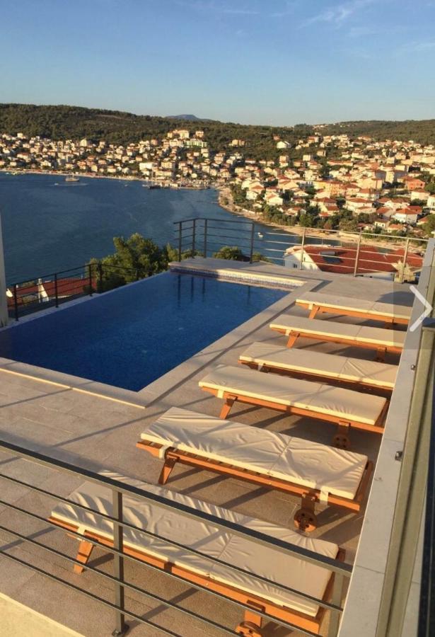 Apartment Julia Trogir Exterior foto
